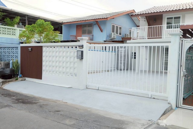 ประกาศฟรี! ซื้อ-ขาย-เช่า คอนโด บ้าน ทาวน์โฮม ที่ดิน และพื้นที่เชิงพาณิชย์ทั่วประเทศไทย ทุกทำเล ทุกงบประมาณ ไม่มีค่าใช้จ่าย ลงง่าย ขายไว เข้าถึงผู้ซื้อโดยตรง 3 259874pic2.jpg