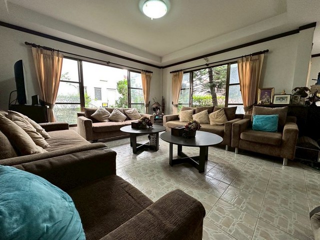 ประกาศฟรี! ซื้อ-ขาย-เช่า คอนโด บ้าน ทาวน์โฮม ที่ดิน และพื้นที่เชิงพาณิชย์ทั่วประเทศไทย ทุกทำเล ทุกงบประมาณ ไม่มีค่าใช้จ่าย ลงง่าย ขายไว เข้าถึงผู้ซื้อโดยตรง 4 301626pic3.jpg