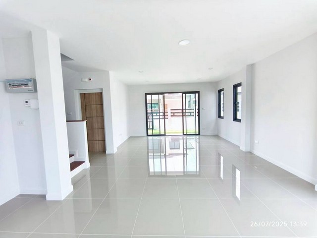 ประกาศฟรี! ซื้อ-ขาย-เช่า คอนโด บ้าน ทาวน์โฮม ที่ดิน และพื้นที่เชิงพาณิชย์ทั่วประเทศไทย ทุกทำเล ทุกงบประมาณ ไม่มีค่าใช้จ่าย ลงง่าย ขายไว เข้าถึงผู้ซื้อโดยตรง 4 301533pic3.jpg