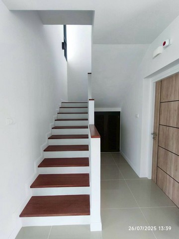 ประกาศฟรี! ซื้อ-ขาย-เช่า คอนโด บ้าน ทาวน์โฮม ที่ดิน และพื้นที่เชิงพาณิชย์ทั่วประเทศไทย ทุกทำเล ทุกงบประมาณ ไม่มีค่าใช้จ่าย ลงง่าย ขายไว เข้าถึงผู้ซื้อโดยตรง 5 301533pic4.jpg