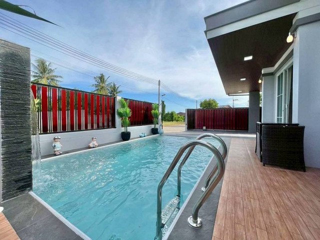 ประกาศฟรี! ซื้อ-ขาย-เช่า คอนโด บ้าน ทาวน์โฮม ที่ดิน และพื้นที่เชิงพาณิชย์ทั่วประเทศไทย ทุกทำเล ทุกงบประมาณ ไม่มีค่าใช้จ่าย ลงง่าย ขายไว เข้าถึงผู้ซื้อโดยตรง 3 301521pic2.jpg