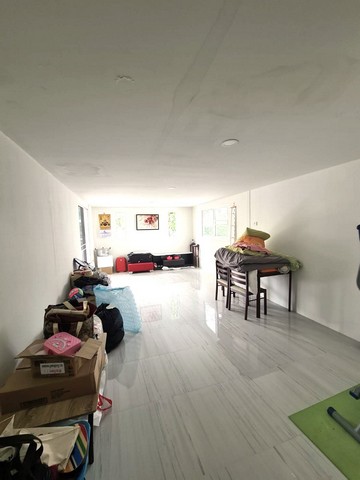 ประกาศฟรี! ซื้อ-ขาย-เช่า คอนโด บ้าน ทาวน์โฮม ที่ดิน และพื้นที่เชิงพาณิชย์ทั่วประเทศไทย ทุกทำเล ทุกงบประมาณ ไม่มีค่าใช้จ่าย ลงง่าย ขายไว เข้าถึงผู้ซื้อโดยตรง 5 233527pic4.jpg