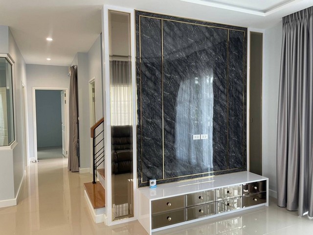 ประกาศฟรี! ซื้อ-ขาย-เช่า คอนโด บ้าน ทาวน์โฮม ที่ดิน และพื้นที่เชิงพาณิชย์ทั่วประเทศไทย ทุกทำเล ทุกงบประมาณ ไม่มีค่าใช้จ่าย ลงง่าย ขายไว เข้าถึงผู้ซื้อโดยตรง 4 519932pic3.jpg