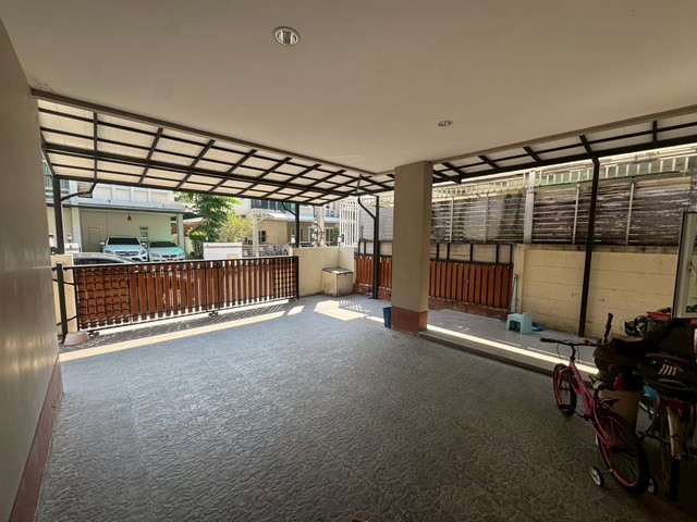 ประกาศฟรี! ซื้อ-ขาย-เช่า คอนโด บ้าน ทาวน์โฮม ที่ดิน และพื้นที่เชิงพาณิชย์ทั่วประเทศไทย ทุกทำเล ทุกงบประมาณ ไม่มีค่าใช้จ่าย ลงง่าย ขายไว เข้าถึงผู้ซื้อโดยตรง 3 519903pic2.jpg