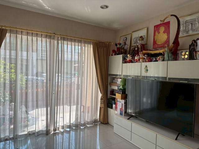 ประกาศฟรี! ซื้อ-ขาย-เช่า คอนโด บ้าน ทาวน์โฮม ที่ดิน และพื้นที่เชิงพาณิชย์ทั่วประเทศไทย ทุกทำเล ทุกงบประมาณ ไม่มีค่าใช้จ่าย ลงง่าย ขายไว เข้าถึงผู้ซื้อโดยตรง 5 519903pic4.jpg