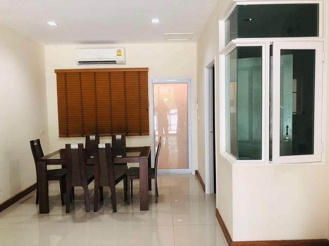 ประกาศฟรี! ซื้อ-ขาย-เช่า คอนโด บ้าน ทาวน์โฮม ที่ดิน และพื้นที่เชิงพาณิชย์ทั่วประเทศไทย ทุกทำเล ทุกงบประมาณ ไม่มีค่าใช้จ่าย ลงง่าย ขายไว เข้าถึงผู้ซื้อโดยตรง 2 273747pic1.jpg