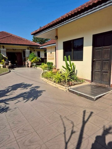 ประกาศฟรี! ซื้อ-ขาย-เช่า คอนโด บ้าน ทาวน์โฮม ที่ดิน และพื้นที่เชิงพาณิชย์ทั่วประเทศไทย ทุกทำเล ทุกงบประมาณ ไม่มีค่าใช้จ่าย ลงง่าย ขายไว เข้าถึงผู้ซื้อโดยตรง 3 259978pic2.jpg