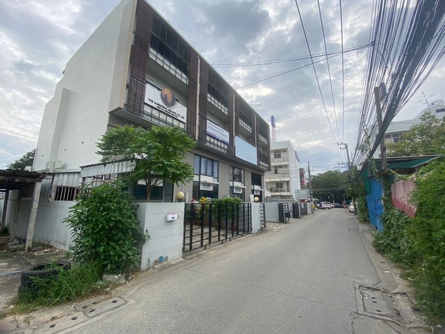 ประกาศฟรี! ซื้อ-ขาย-เช่า คอนโด บ้าน ทาวน์โฮม ที่ดิน และพื้นที่เชิงพาณิชย์ทั่วประเทศไทย ทุกทำเล ทุกงบประมาณ ไม่มีค่าใช้จ่าย ลงง่าย ขายไว เข้าถึงผู้ซื้อโดยตรง 3 34803pic2.jpg