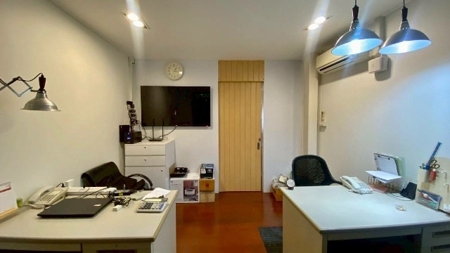 ประกาศฟรี! ซื้อ-ขาย-เช่า คอนโด บ้าน ทาวน์โฮม ที่ดิน และพื้นที่เชิงพาณิชย์ทั่วประเทศไทย ทุกทำเล ทุกงบประมาณ ไม่มีค่าใช้จ่าย ลงง่าย ขายไว เข้าถึงผู้ซื้อโดยตรง 5 259918pic4.jpg