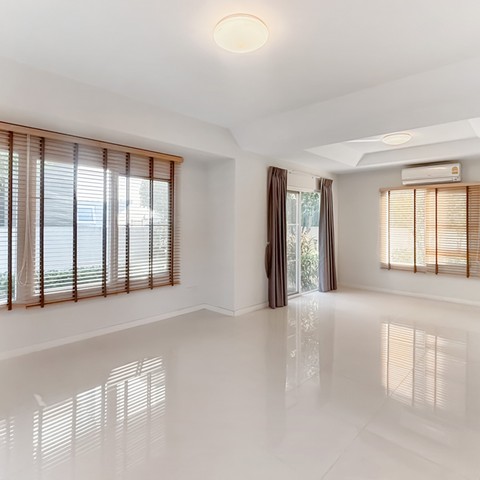 ประกาศฟรี! ซื้อ-ขาย-เช่า คอนโด บ้าน ทาวน์โฮม ที่ดิน และพื้นที่เชิงพาณิชย์ทั่วประเทศไทย ทุกทำเล ทุกงบประมาณ ไม่มีค่าใช้จ่าย ลงง่าย ขายไว เข้าถึงผู้ซื้อโดยตรง 4 318109pic3.jpg