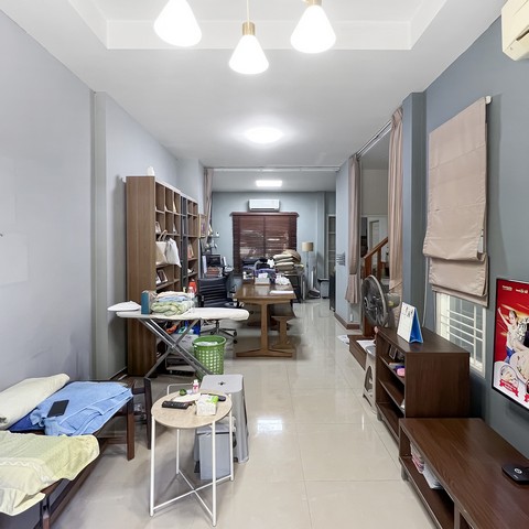 ประกาศฟรี! ซื้อ-ขาย-เช่า คอนโด บ้าน ทาวน์โฮม ที่ดิน และพื้นที่เชิงพาณิชย์ทั่วประเทศไทย ทุกทำเล ทุกงบประมาณ ไม่มีค่าใช้จ่าย ลงง่าย ขายไว เข้าถึงผู้ซื้อโดยตรง 4 318108pic3.jpg