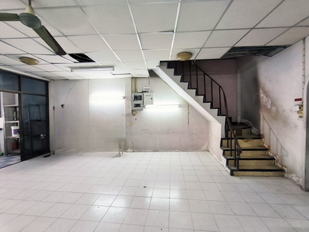 ประกาศฟรี! ซื้อ-ขาย-เช่า คอนโด บ้าน ทาวน์โฮม ที่ดิน และพื้นที่เชิงพาณิชย์ทั่วประเทศไทย ทุกทำเล ทุกงบประมาณ ไม่มีค่าใช้จ่าย ลงง่าย ขายไว เข้าถึงผู้ซื้อโดยตรง 3 294452pic2.jpg