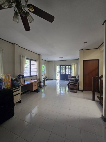 ประกาศฟรี! ซื้อ-ขาย-เช่า คอนโด บ้าน ทาวน์โฮม ที่ดิน และพื้นที่เชิงพาณิชย์ทั่วประเทศไทย ทุกทำเล ทุกงบประมาณ ไม่มีค่าใช้จ่าย ลงง่าย ขายไว เข้าถึงผู้ซื้อโดยตรง 2 317711pic1.jpg