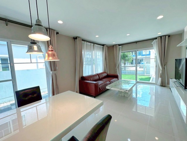 ประกาศฟรี! ซื้อ-ขาย-เช่า คอนโด บ้าน ทาวน์โฮม ที่ดิน และพื้นที่เชิงพาณิชย์ทั่วประเทศไทย ทุกทำเล ทุกงบประมาณ ไม่มีค่าใช้จ่าย ลงง่าย ขายไว เข้าถึงผู้ซื้อโดยตรง 4 318082pic3.jpg