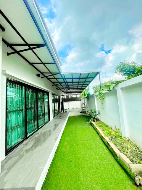 ประกาศฟรี! ซื้อ-ขาย-เช่า คอนโด บ้าน ทาวน์โฮม ที่ดิน และพื้นที่เชิงพาณิชย์ทั่วประเทศไทย ทุกทำเล ทุกงบประมาณ ไม่มีค่าใช้จ่าย ลงง่าย ขายไว เข้าถึงผู้ซื้อโดยตรง 4 318053pic3.jpg