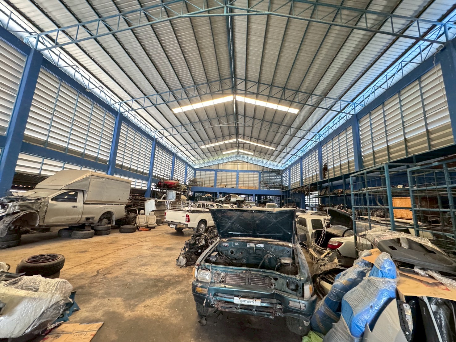 ประกาศฟรี! ซื้อ-ขาย-เช่า คอนโด บ้าน ทาวน์โฮม ที่ดิน และพื้นที่เชิงพาณิชย์ทั่วประเทศไทย ทุกทำเล ทุกงบประมาณ ไม่มีค่าใช้จ่าย ลงง่าย ขายไว เข้าถึงผู้ซื้อโดยตรง 3 318122pic2.jpg