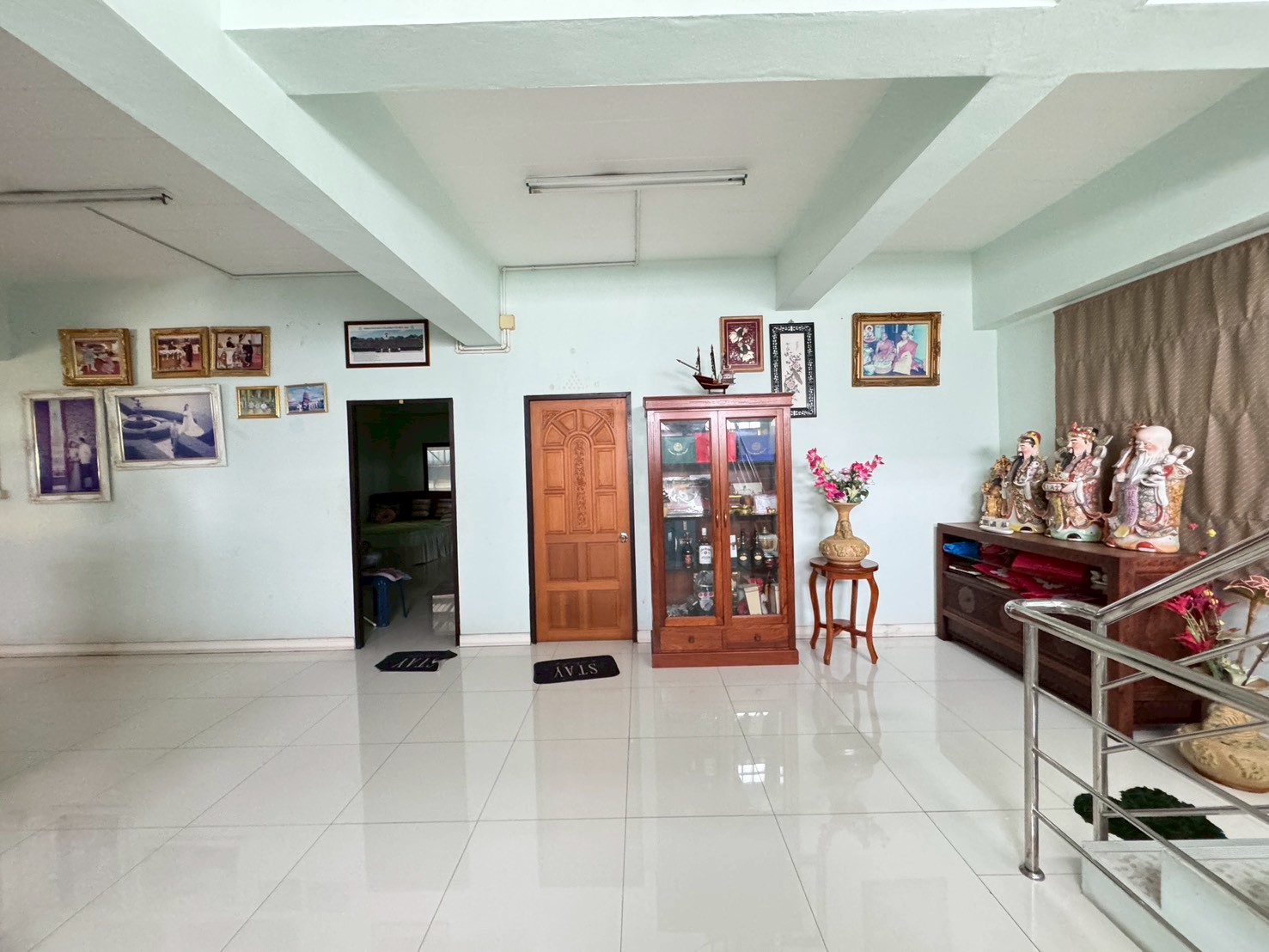 ประกาศฟรี! ซื้อ-ขาย-เช่า คอนโด บ้าน ทาวน์โฮม ที่ดิน และพื้นที่เชิงพาณิชย์ทั่วประเทศไทย ทุกทำเล ทุกงบประมาณ ไม่มีค่าใช้จ่าย ลงง่าย ขายไว เข้าถึงผู้ซื้อโดยตรง 4 318122pic3.jpg