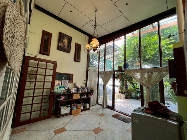 ประกาศฟรี! ซื้อ-ขาย-เช่า คอนโด บ้าน ทาวน์โฮม ที่ดิน และพื้นที่เชิงพาณิชย์ทั่วประเทศไทย ทุกทำเล ทุกงบประมาณ ไม่มีค่าใช้จ่าย ลงง่าย ขายไว เข้าถึงผู้ซื้อโดยตรง 4 519891pic3.jpg