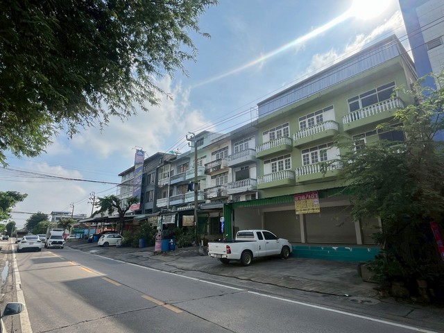 ประกาศฟรี! ซื้อ-ขาย-เช่า คอนโด บ้าน ทาวน์โฮม ที่ดิน และพื้นที่เชิงพาณิชย์ทั่วประเทศไทย ทุกทำเล ทุกงบประมาณ ไม่มีค่าใช้จ่าย ลงง่าย ขายไว เข้าถึงผู้ซื้อโดยตรง 4 519869pic3.jpg