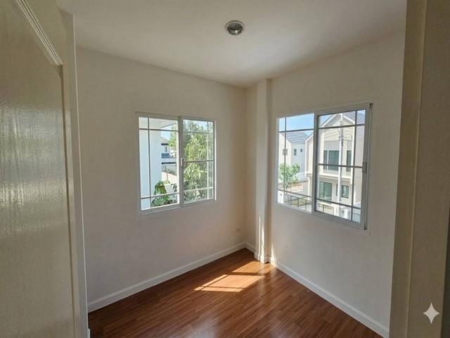 ประกาศฟรี! ซื้อ-ขาย-เช่า คอนโด บ้าน ทาวน์โฮม ที่ดิน และพื้นที่เชิงพาณิชย์ทั่วประเทศไทย ทุกทำเล ทุกงบประมาณ ไม่มีค่าใช้จ่าย ลงง่าย ขายไว เข้าถึงผู้ซื้อโดยตรง 3 520061pic2.jpg