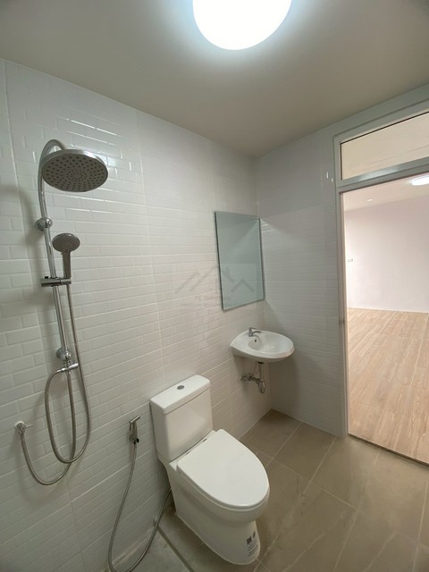 ประกาศฟรี! ซื้อ-ขาย-เช่า คอนโด บ้าน ทาวน์โฮม ที่ดิน และพื้นที่เชิงพาณิชย์ทั่วประเทศไทย ทุกทำเล ทุกงบประมาณ ไม่มีค่าใช้จ่าย ลงง่าย ขายไว เข้าถึงผู้ซื้อโดยตรง 5 513874pic4.jpg