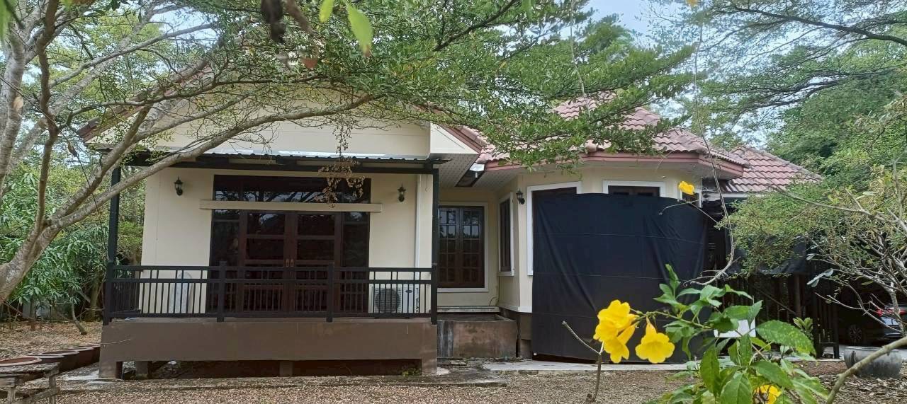 ประกาศฟรี! ซื้อ-ขาย-เช่า คอนโด บ้าน ทาวน์โฮม ที่ดิน และพื้นที่เชิงพาณิชย์ทั่วประเทศไทย ทุกทำเล ทุกงบประมาณ ไม่มีค่าใช้จ่าย ลงง่าย ขายไว เข้าถึงผู้ซื้อโดยตรง 2 317973pic1.jpg