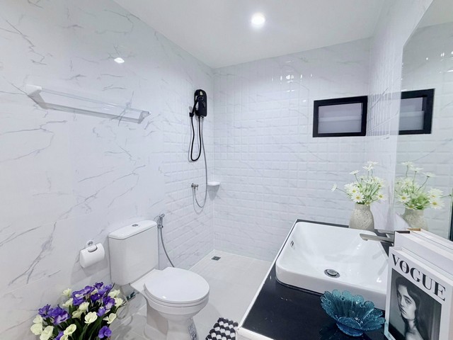 ประกาศฟรี! ซื้อ-ขาย-เช่า คอนโด บ้าน ทาวน์โฮม ที่ดิน และพื้นที่เชิงพาณิชย์ทั่วประเทศไทย ทุกทำเล ทุกงบประมาณ ไม่มีค่าใช้จ่าย ลงง่าย ขายไว เข้าถึงผู้ซื้อโดยตรง 4 318163pic3.jpg