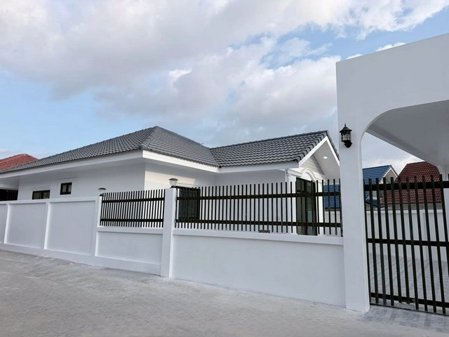 ประกาศฟรี! ซื้อ-ขาย-เช่า คอนโด บ้าน ทาวน์โฮม ที่ดิน และพื้นที่เชิงพาณิชย์ทั่วประเทศไทย ทุกทำเล ทุกงบประมาณ ไม่มีค่าใช้จ่าย ลงง่าย ขายไว เข้าถึงผู้ซื้อโดยตรง 4 318150pic3.jpg