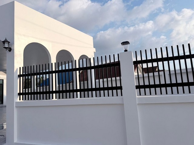 ประกาศฟรี! ซื้อ-ขาย-เช่า คอนโด บ้าน ทาวน์โฮม ที่ดิน และพื้นที่เชิงพาณิชย์ทั่วประเทศไทย ทุกทำเล ทุกงบประมาณ ไม่มีค่าใช้จ่าย ลงง่าย ขายไว เข้าถึงผู้ซื้อโดยตรง 5 318150pic4.jpg