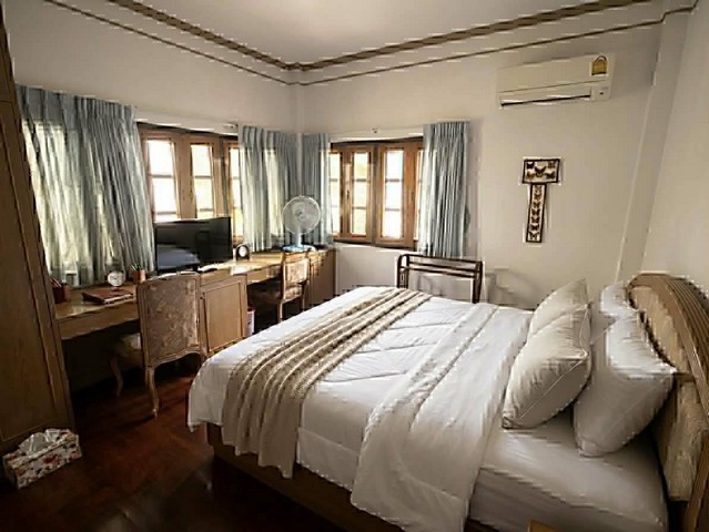 ประกาศฟรี! ซื้อ-ขาย-เช่า คอนโด บ้าน ทาวน์โฮม ที่ดิน และพื้นที่เชิงพาณิชย์ทั่วประเทศไทย ทุกทำเล ทุกงบประมาณ ไม่มีค่าใช้จ่าย ลงง่าย ขายไว เข้าถึงผู้ซื้อโดยตรง 4 520307pic3.jpg