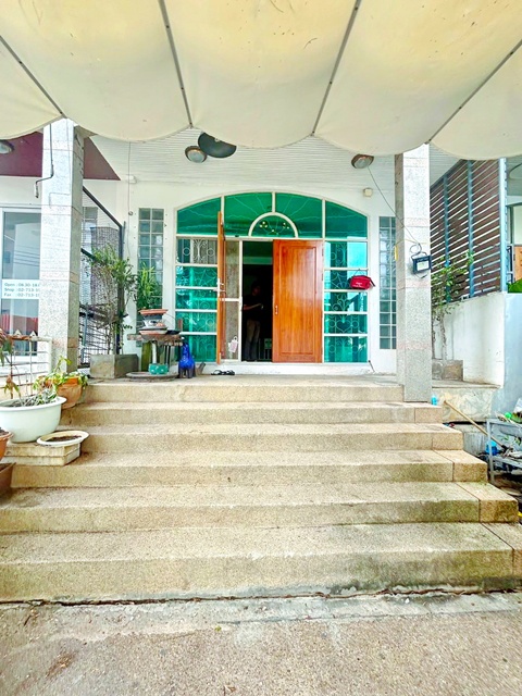 ประกาศฟรี! ซื้อ-ขาย-เช่า คอนโด บ้าน ทาวน์โฮม ที่ดิน และพื้นที่เชิงพาณิชย์ทั่วประเทศไทย ทุกทำเล ทุกงบประมาณ ไม่มีค่าใช้จ่าย ลงง่าย ขายไว เข้าถึงผู้ซื้อโดยตรง 4 318175pic3.jpg