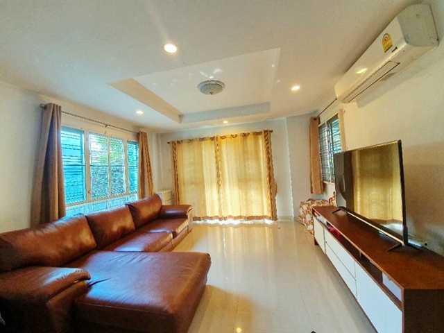 ประกาศฟรี! ซื้อ-ขาย-เช่า คอนโด บ้าน ทาวน์โฮม ที่ดิน และพื้นที่เชิงพาณิชย์ทั่วประเทศไทย ทุกทำเล ทุกงบประมาณ ไม่มีค่าใช้จ่าย ลงง่าย ขายไว เข้าถึงผู้ซื้อโดยตรง 5 318167pic4.jpg