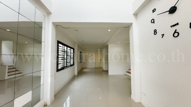 ประกาศฟรี! ซื้อ-ขาย-เช่า คอนโด บ้าน ทาวน์โฮม ที่ดิน และพื้นที่เชิงพาณิชย์ทั่วประเทศไทย ทุกทำเล ทุกงบประมาณ ไม่มีค่าใช้จ่าย ลงง่าย ขายไว เข้าถึงผู้ซื้อโดยตรง 5 260758pic4.jpg