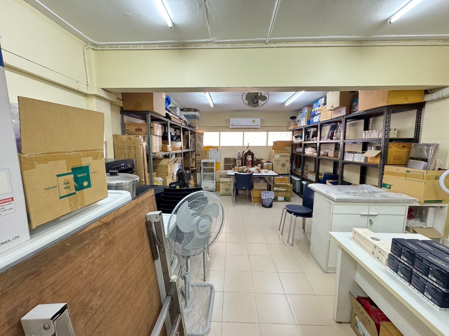 ประกาศฟรี! ซื้อ-ขาย-เช่า คอนโด บ้าน ทาวน์โฮม ที่ดิน และพื้นที่เชิงพาณิชย์ทั่วประเทศไทย ทุกทำเล ทุกงบประมาณ ไม่มีค่าใช้จ่าย ลงง่าย ขายไว เข้าถึงผู้ซื้อโดยตรง 5 318213pic4.jpg