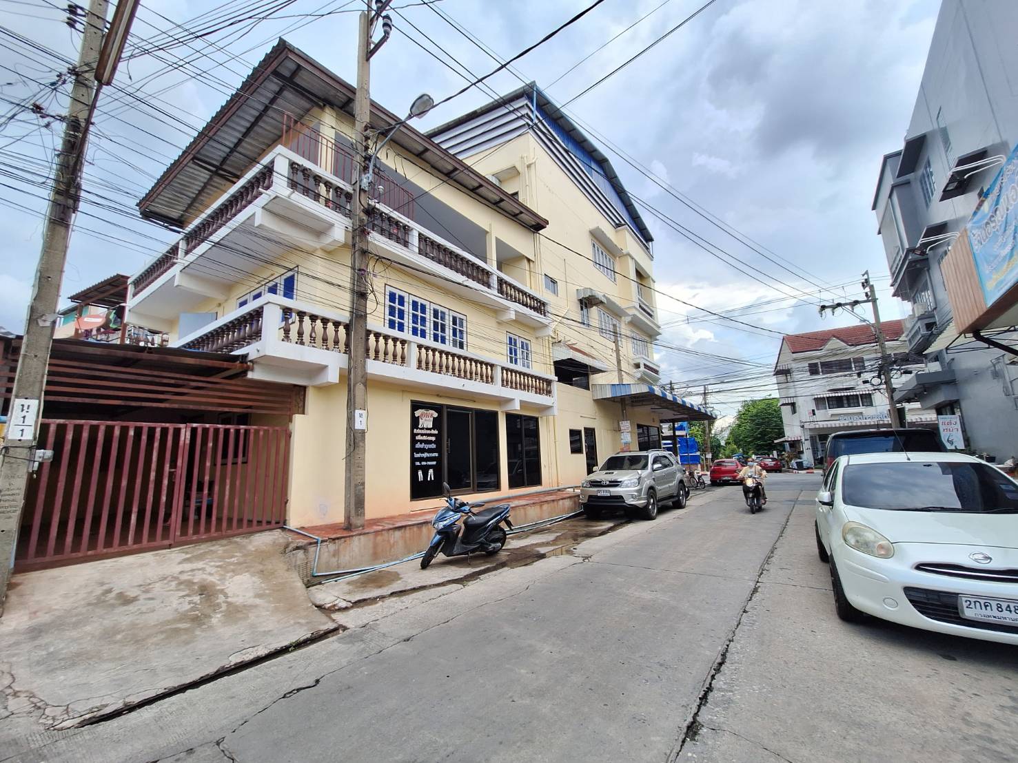 ประกาศฟรี! ซื้อ-ขาย-เช่า คอนโด บ้าน ทาวน์โฮม ที่ดิน และพื้นที่เชิงพาณิชย์ทั่วประเทศไทย ทุกทำเล ทุกงบประมาณ ไม่มีค่าใช้จ่าย ลงง่าย ขายไว เข้าถึงผู้ซื้อโดยตรง 2 294493pic1.jpg