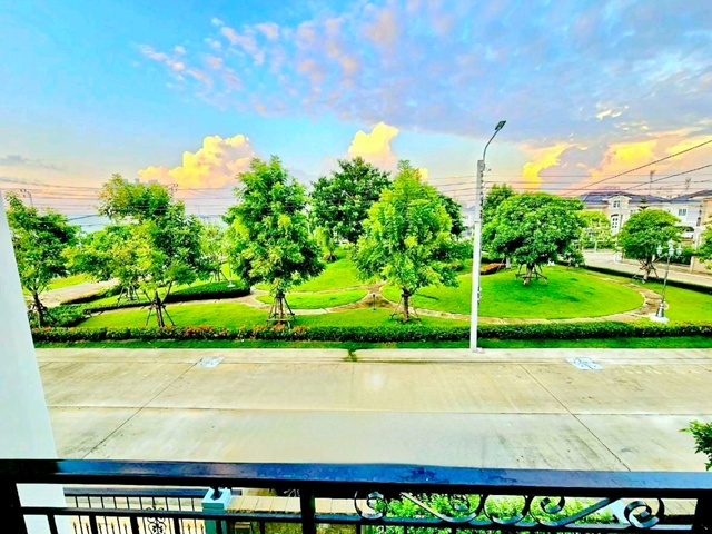 ประกาศฟรี! ซื้อ-ขาย-เช่า คอนโด บ้าน ทาวน์โฮม ที่ดิน และพื้นที่เชิงพาณิชย์ทั่วประเทศไทย ทุกทำเล ทุกงบประมาณ ไม่มีค่าใช้จ่าย ลงง่าย ขายไว เข้าถึงผู้ซื้อโดยตรง 4 260738pic3.jpg