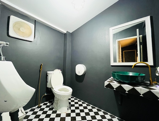 ประกาศฟรี! ซื้อ-ขาย-เช่า คอนโด บ้าน ทาวน์โฮม ที่ดิน และพื้นที่เชิงพาณิชย์ทั่วประเทศไทย ทุกทำเล ทุกงบประมาณ ไม่มีค่าใช้จ่าย ลงง่าย ขายไว เข้าถึงผู้ซื้อโดยตรง 4 260714pic3.jpg