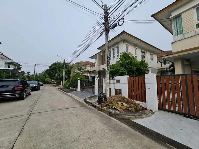 ประกาศฟรี! ซื้อ-ขาย-เช่า คอนโด บ้าน ทาวน์โฮม ที่ดิน และพื้นที่เชิงพาณิชย์ทั่วประเทศไทย ทุกทำเล ทุกงบประมาณ ไม่มีค่าใช้จ่าย ลงง่าย ขายไว เข้าถึงผู้ซื้อโดยตรง 3 259708pic2.jpg