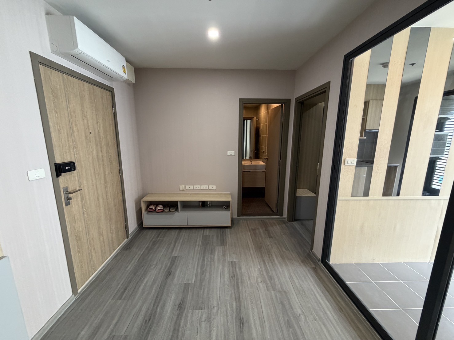 ประกาศฟรี! ซื้อ-ขาย-เช่า คอนโด บ้าน ทาวน์โฮม ที่ดิน และพื้นที่เชิงพาณิชย์ทั่วประเทศไทย ทุกทำเล ทุกงบประมาณ ไม่มีค่าใช้จ่าย ลงง่าย ขายไว เข้าถึงผู้ซื้อโดยตรง 3 520025pic2.jpg