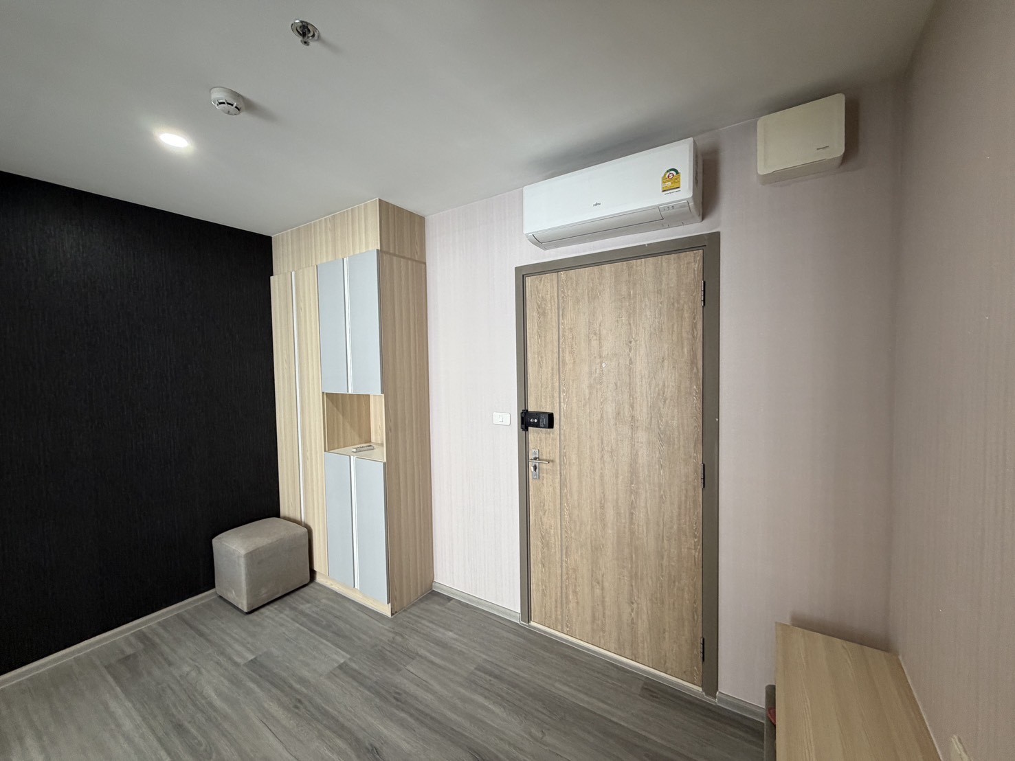 ประกาศฟรี! ซื้อ-ขาย-เช่า คอนโด บ้าน ทาวน์โฮม ที่ดิน และพื้นที่เชิงพาณิชย์ทั่วประเทศไทย ทุกทำเล ทุกงบประมาณ ไม่มีค่าใช้จ่าย ลงง่าย ขายไว เข้าถึงผู้ซื้อโดยตรง 5 520025pic4.jpg