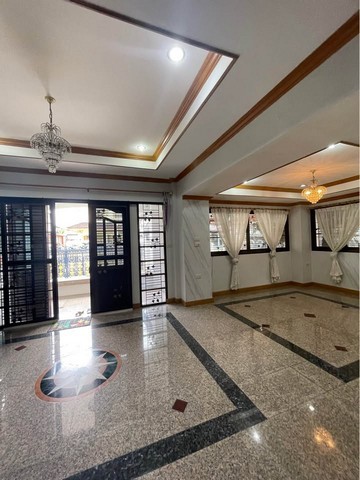 ประกาศฟรี! ซื้อ-ขาย-เช่า คอนโด บ้าน ทาวน์โฮม ที่ดิน และพื้นที่เชิงพาณิชย์ทั่วประเทศไทย ทุกทำเล ทุกงบประมาณ ไม่มีค่าใช้จ่าย ลงง่าย ขายไว เข้าถึงผู้ซื้อโดยตรง 2 520399pic1.jpg