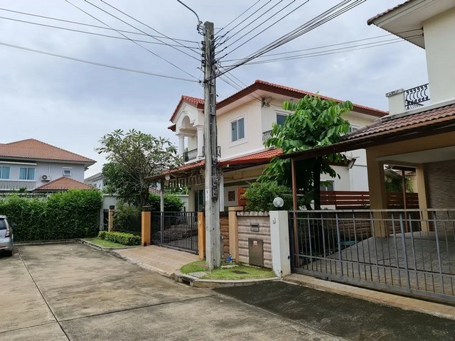 ประกาศฟรี! ซื้อ-ขาย-เช่า คอนโด บ้าน ทาวน์โฮม ที่ดิน และพื้นที่เชิงพาณิชย์ทั่วประเทศไทย ทุกทำเล ทุกงบประมาณ ไม่มีค่าใช้จ่าย ลงง่าย ขายไว เข้าถึงผู้ซื้อโดยตรง 3 260762pic2.jpg