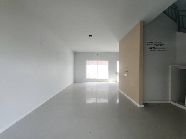 ประกาศฟรี! ซื้อ-ขาย-เช่า คอนโด บ้าน ทาวน์โฮม ที่ดิน และพื้นที่เชิงพาณิชย์ทั่วประเทศไทย ทุกทำเล ทุกงบประมาณ ไม่มีค่าใช้จ่าย ลงง่าย ขายไว เข้าถึงผู้ซื้อโดยตรง 5 259897pic4.jpg