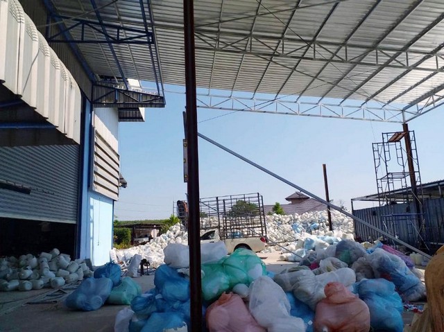 ประกาศฟรี! ซื้อ-ขาย-เช่า คอนโด บ้าน ทาวน์โฮม ที่ดิน และพื้นที่เชิงพาณิชย์ทั่วประเทศไทย ทุกทำเล ทุกงบประมาณ ไม่มีค่าใช้จ่าย ลงง่าย ขายไว เข้าถึงผู้ซื้อโดยตรง 5 318274pic4.jpg