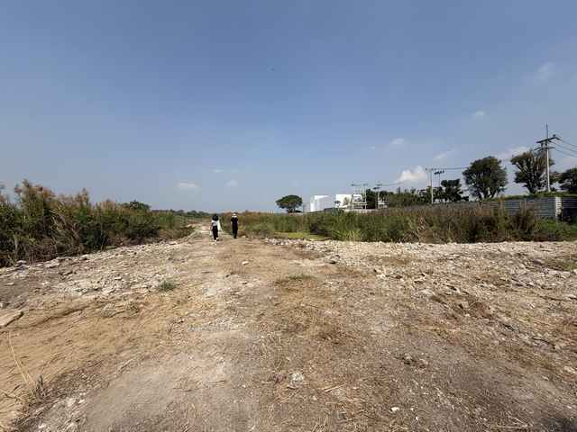 ประกาศฟรี! ซื้อ-ขาย-เช่า คอนโด บ้าน ทาวน์โฮม ที่ดิน และพื้นที่เชิงพาณิชย์ทั่วประเทศไทย ทุกทำเล ทุกงบประมาณ ไม่มีค่าใช้จ่าย ลงง่าย ขายไว เข้าถึงผู้ซื้อโดยตรง 2 254180pic1.jpg