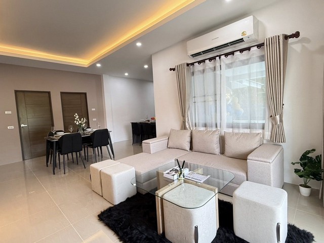 ประกาศฟรี! ซื้อ-ขาย-เช่า คอนโด บ้าน ทาวน์โฮม ที่ดิน และพื้นที่เชิงพาณิชย์ทั่วประเทศไทย ทุกทำเล ทุกงบประมาณ ไม่มีค่าใช้จ่าย ลงง่าย ขายไว เข้าถึงผู้ซื้อโดยตรง 4 318284pic3.jpg