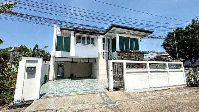 ประกาศฟรี! ซื้อ-ขาย-เช่า คอนโด บ้าน ทาวน์โฮม ที่ดิน และพื้นที่เชิงพาณิชย์ทั่วประเทศไทย ทุกทำเล ทุกงบประมาณ ไม่มีค่าใช้จ่าย ลงง่าย ขายไว เข้าถึงผู้ซื้อโดยตรง 2 520523pic1.jpg