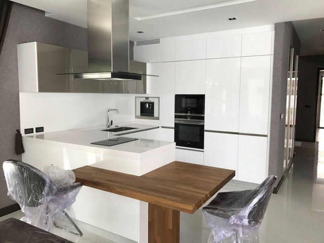 ประกาศฟรี! ซื้อ-ขาย-เช่า คอนโด บ้าน ทาวน์โฮม ที่ดิน และพื้นที่เชิงพาณิชย์ทั่วประเทศไทย ทุกทำเล ทุกงบประมาณ ไม่มีค่าใช้จ่าย ลงง่าย ขายไว เข้าถึงผู้ซื้อโดยตรง 5 517773pic4.jpg