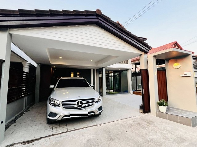 ประกาศฟรี! ซื้อ-ขาย-เช่า คอนโด บ้าน ทาวน์โฮม ที่ดิน และพื้นที่เชิงพาณิชย์ทั่วประเทศไทย ทุกทำเล ทุกงบประมาณ ไม่มีค่าใช้จ่าย ลงง่าย ขายไว เข้าถึงผู้ซื้อโดยตรง 3 517754pic2.jpg