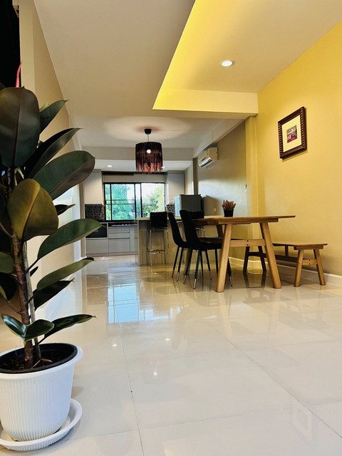 ประกาศฟรี! ซื้อ-ขาย-เช่า คอนโด บ้าน ทาวน์โฮม ที่ดิน และพื้นที่เชิงพาณิชย์ทั่วประเทศไทย ทุกทำเล ทุกงบประมาณ ไม่มีค่าใช้จ่าย ลงง่าย ขายไว เข้าถึงผู้ซื้อโดยตรง 5 517754pic4.jpg